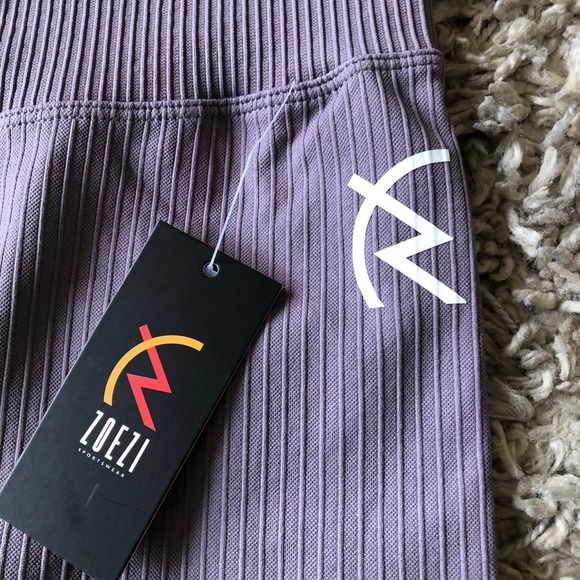 ZOEZI~ ribbed seamless leggings - Picture 10 of 11